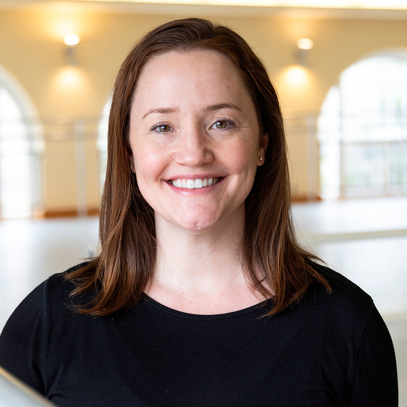 Gretchen Hurd headshot